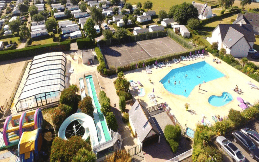 vue aérienne parc aquatique camping finistere sud