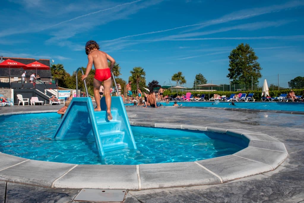 bassin enfant camping bretagne