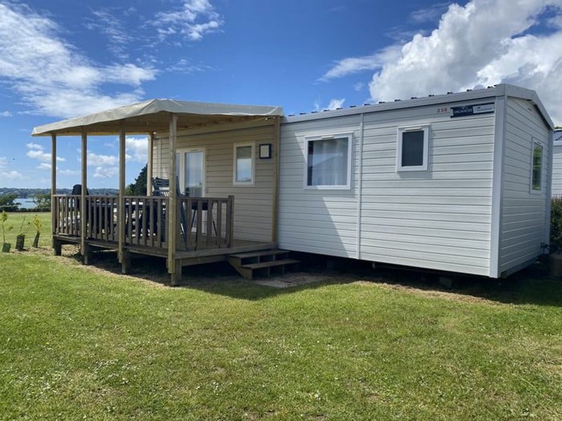 mobil-home avec terrasse la Forêt-Fouesnant